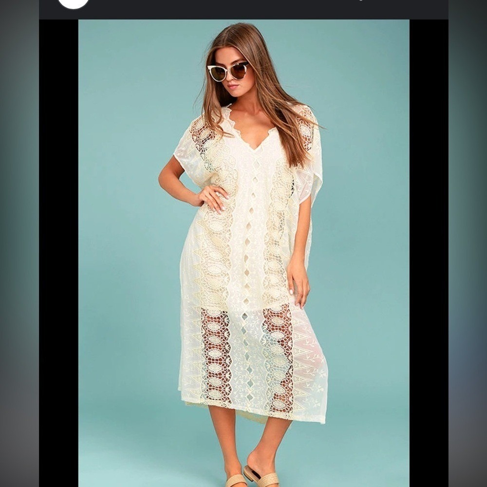ASTR The Label Cream Lace Crochet Kaftan Maxi Dress‎ Swim Coverup Small Boho